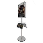Dobbeltsidet Informationsstand med 50 x 70 cm klikramme  og akryl brochureholder.